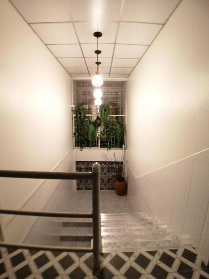 Gogoal Latkrabang Apartment Банкок Екстериор снимка